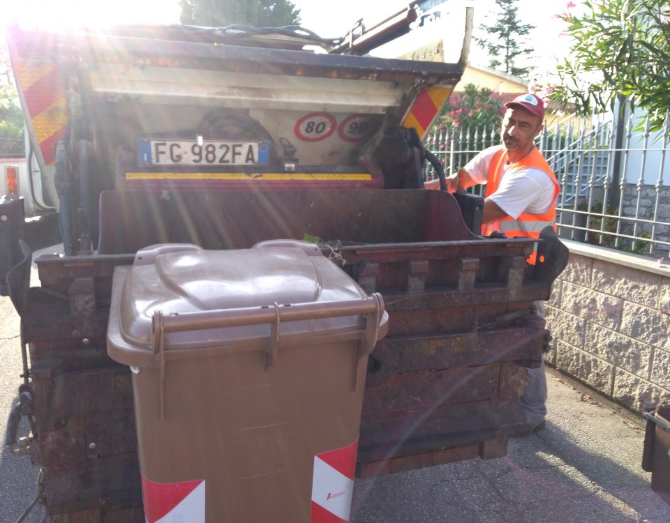 raccolta organico AAMPS Livorno