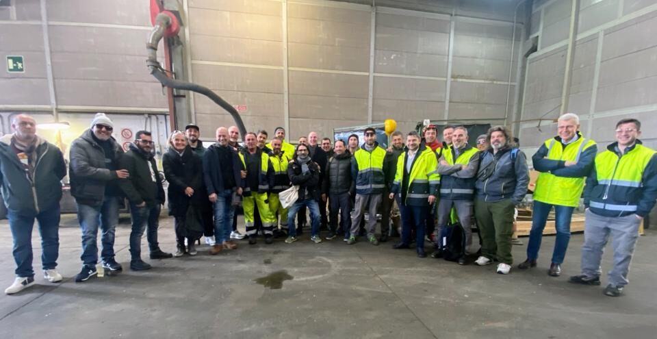 assunzione 30 lavoratori